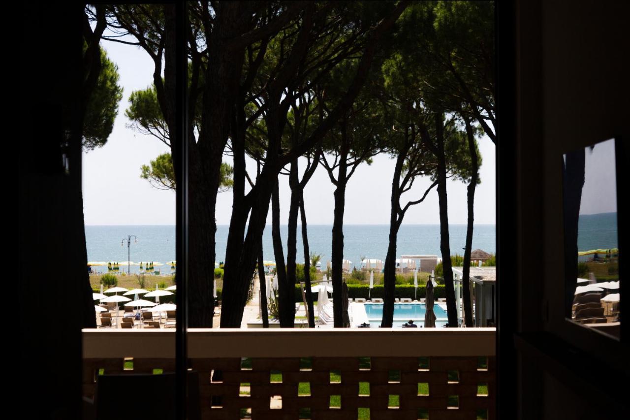 Hotel Mediterraneo Suite&Residence Lido di Jesolo Exteriör bild
