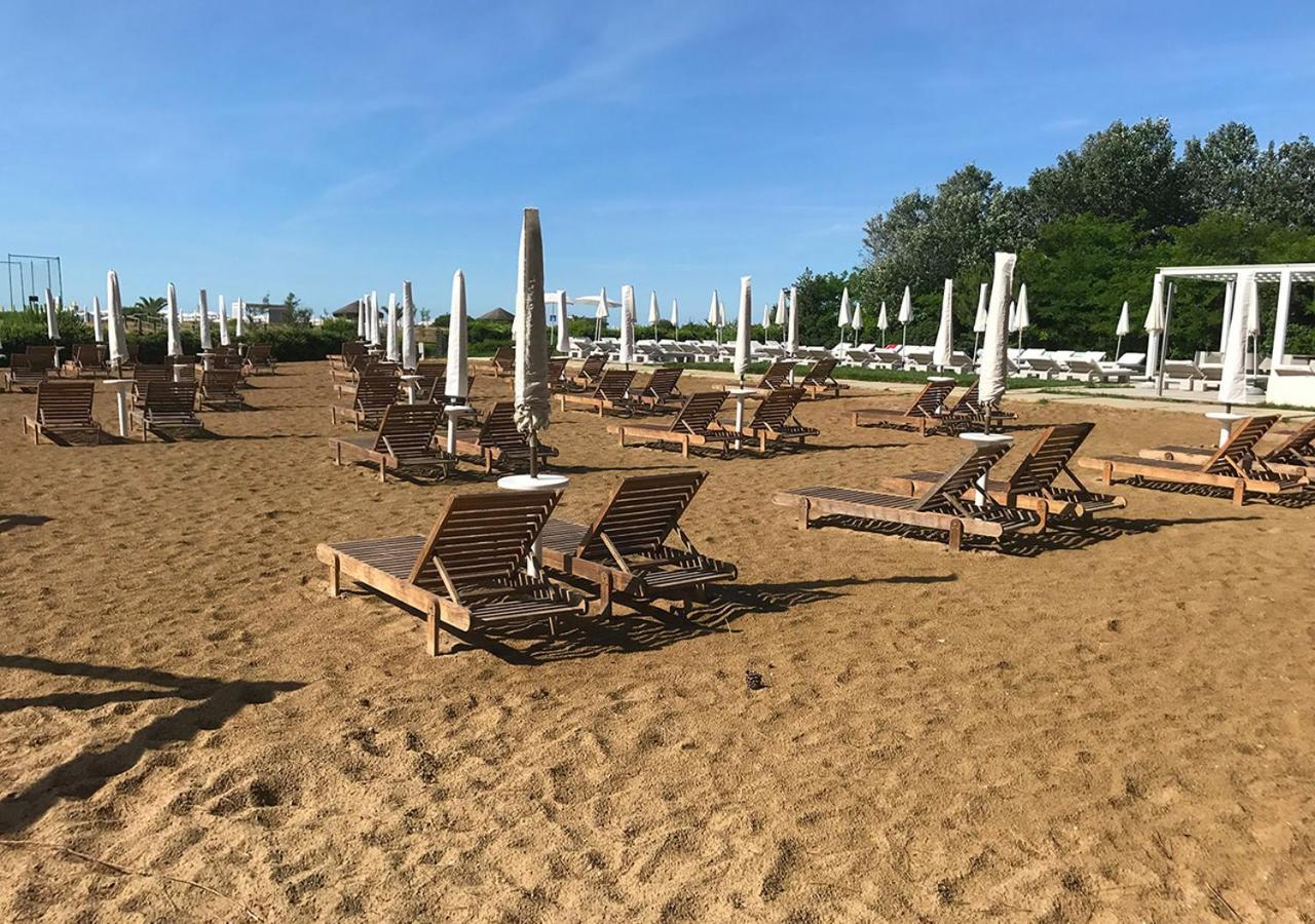 Hotel Mediterraneo Suite&Residence Lido di Jesolo Exteriör bild