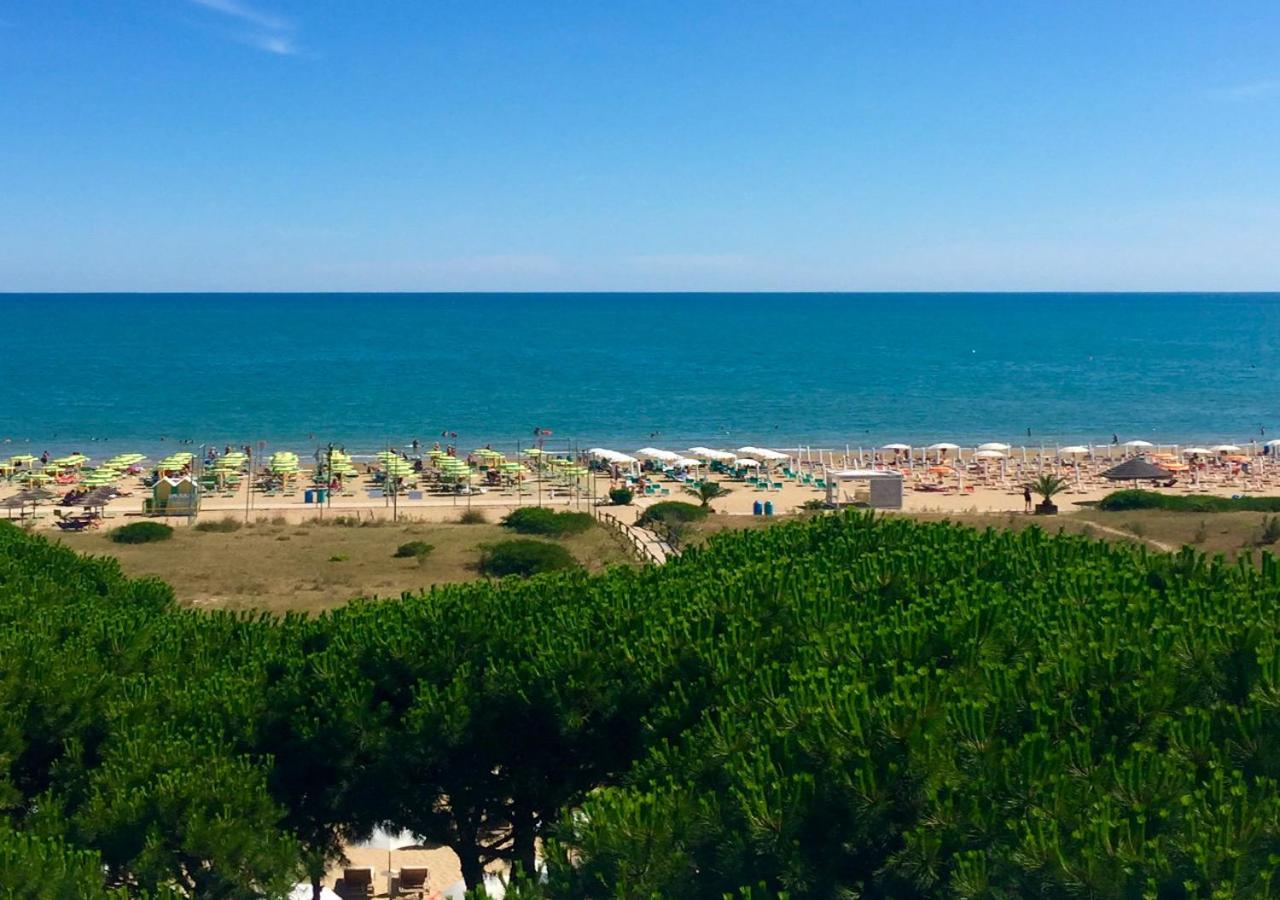 Hotel Mediterraneo Suite&Residence Lido di Jesolo Exteriör bild