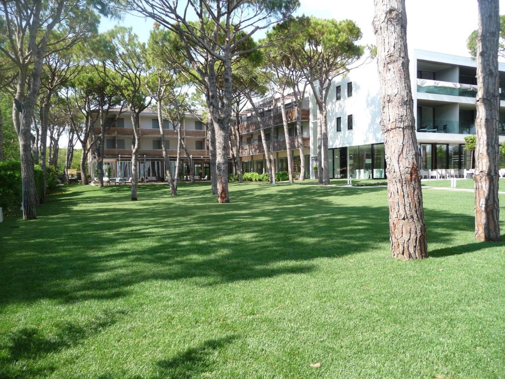 Hotel Mediterraneo Suite&Residence Lido di Jesolo Exteriör bild
