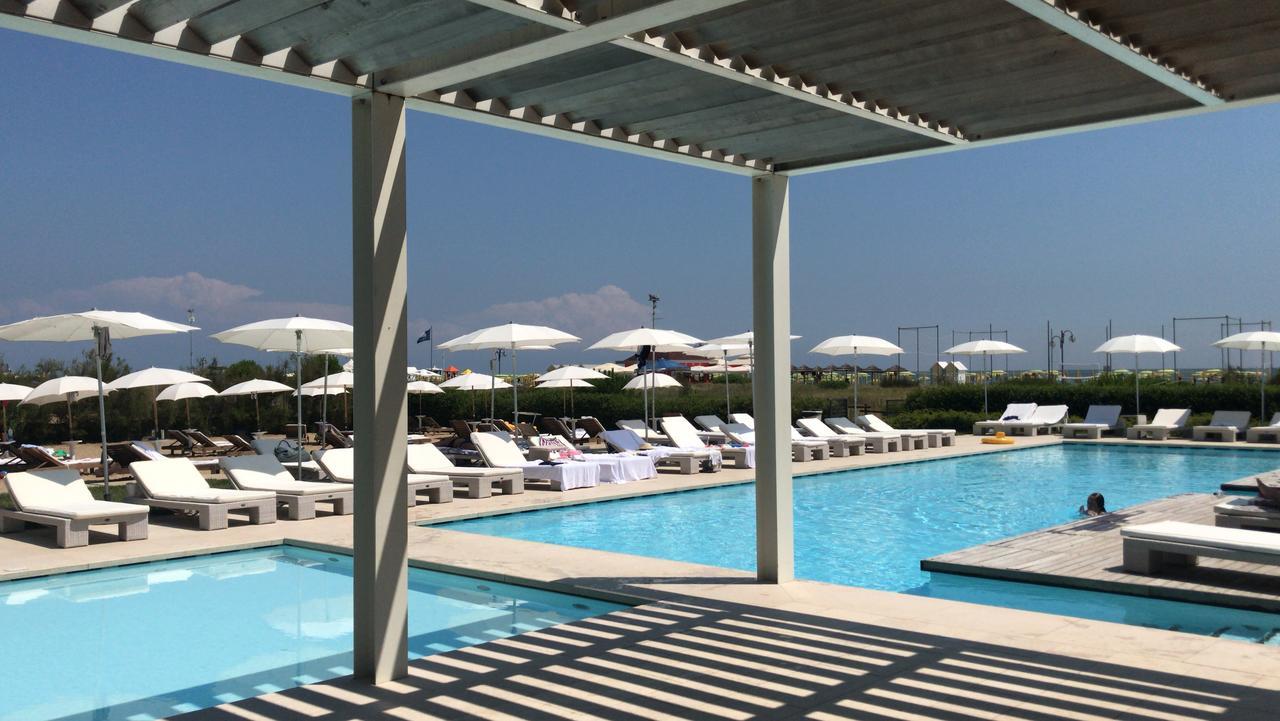 Hotel Mediterraneo Suite&Residence Lido di Jesolo Exteriör bild